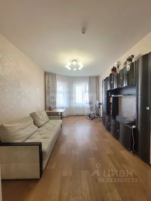 2-к кв. Ханты-Мансийский АО, Нижневартовск ул. Героев Самотлора, 18 ... - Фото 2