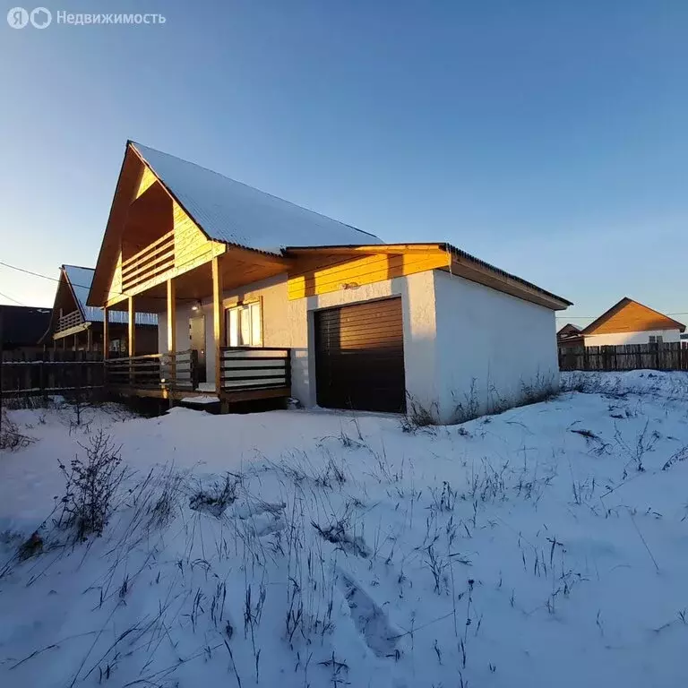 Дом в Хомутово, переулок Радости, 36 (200 м) - Фото 1