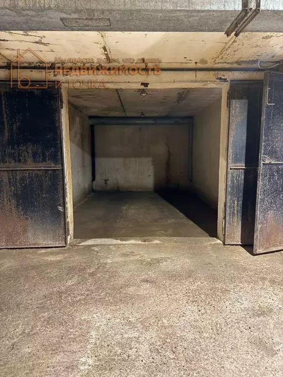 Гараж в Башкортостан, Нефтекамск Центр жилрайон, 5-й мкр,  (23 м) - Фото 1