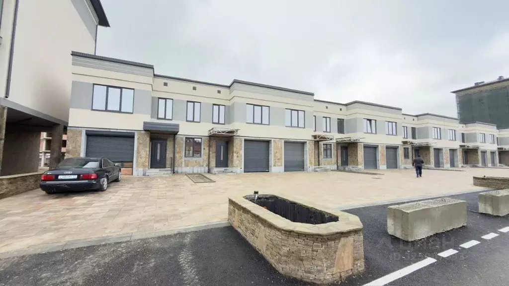 Таунхаус в Кабардино-Балкария, Чегемский район, с. Шалушка ул. Ленина, ... - Фото 1