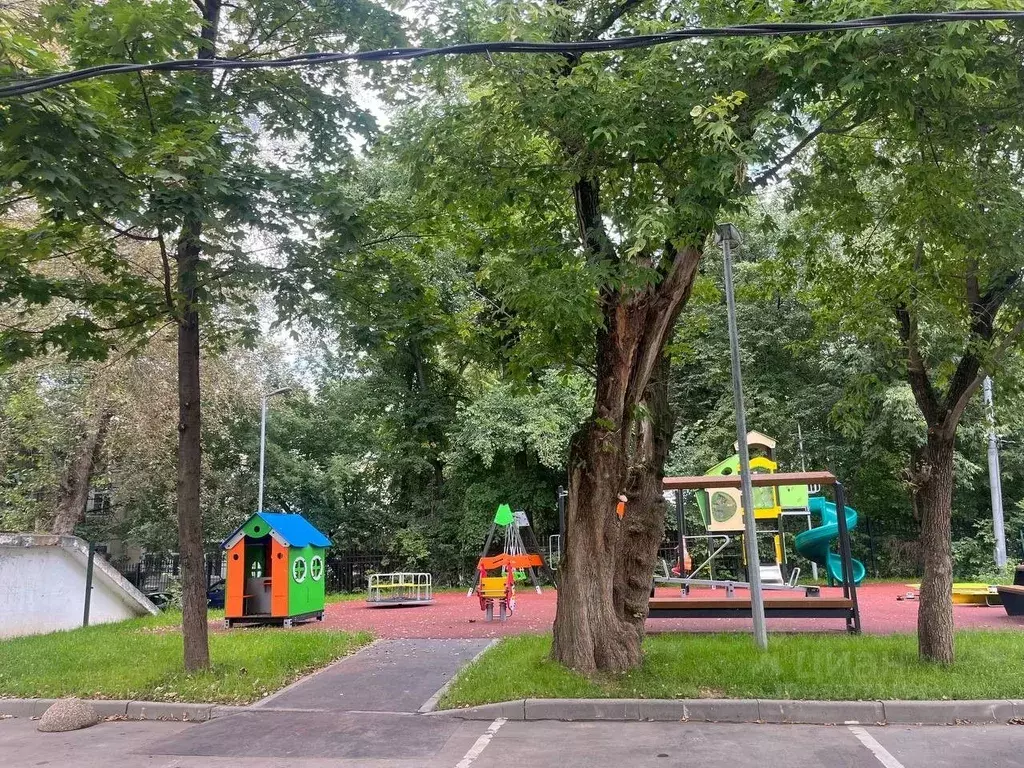 Студия Москва Красноказарменная ул., 3 (28.0 м) - Фото 2