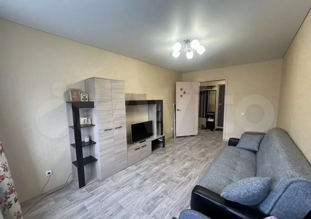 1-к. квартира, 40 м, 3/11 эт. - Фото 1