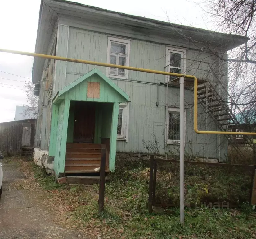 Помещение свободного назначения в Пермский край, с. Уинское ул. ... - Фото 1