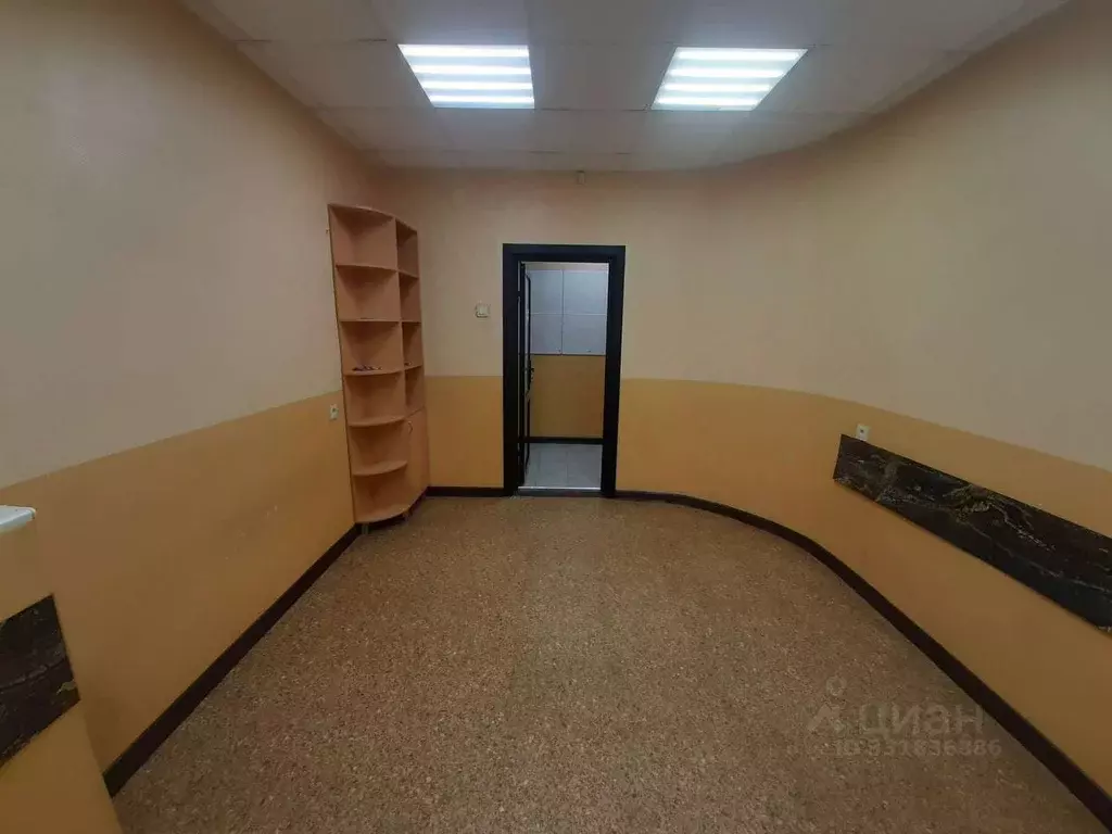 Офис в Кировская область, Киров ул. Сурикова, 33 (125 м) - Фото 2