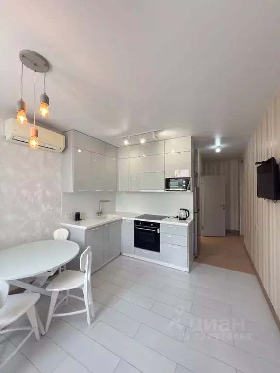 1-к кв. Крым, Симферополь ул. Набережная имени 60-летия СССР, 75П ... - Фото 1