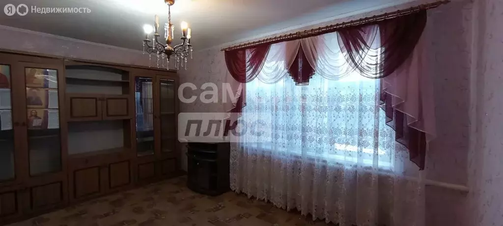 3-комнатная квартира: Кропоткин, Центральная улица, 3 (59.4 м) - Фото 1