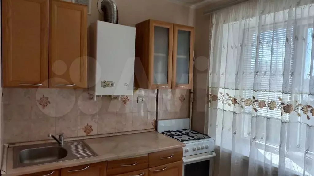 2-к. квартира, 40 м, 5/5 эт. - Фото 0