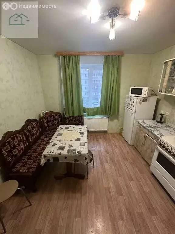 2-комнатная квартира: Воронеж, Олимпийский бульвар, 12 (63.5 м) - Фото 1