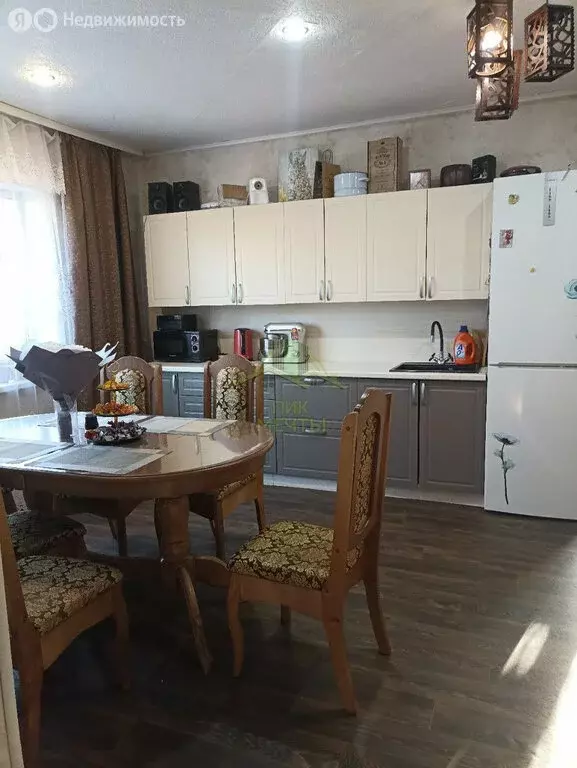 Дом в Сотниково, Парковая улица (95.9 м) - Фото 1