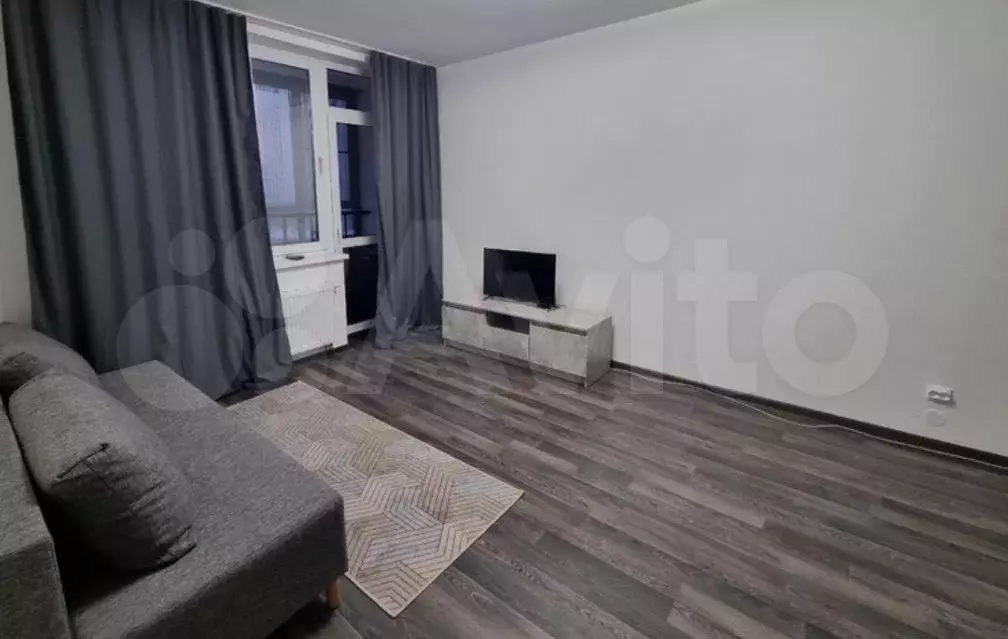1-к. квартира, 30 м, 6/31 эт. - Фото 1