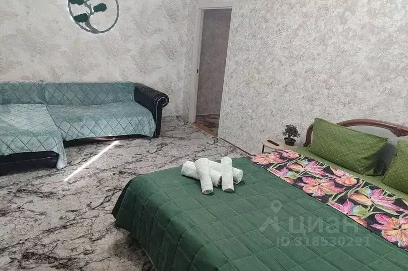 2-к кв. Кабардино-Балкария, Нальчик ул. Сергея Лазо, 61 (74.0 м) - Фото 1