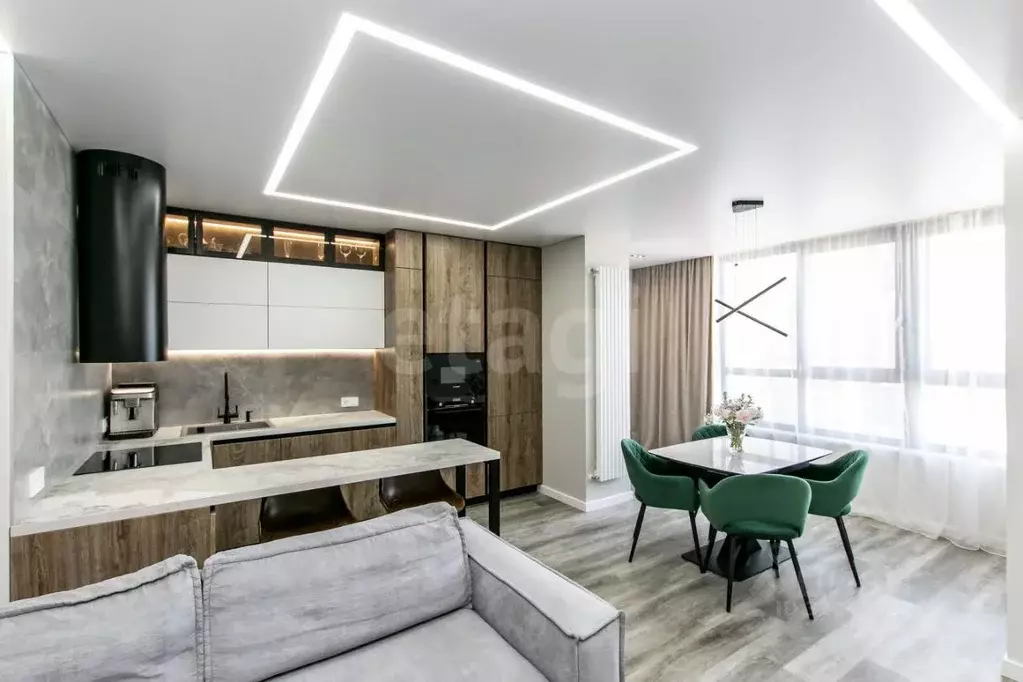 3-к кв. Тюменская область, Тюмень ул. Пожарных и Спасателей, 5к1 (92.2 ... - Фото 1