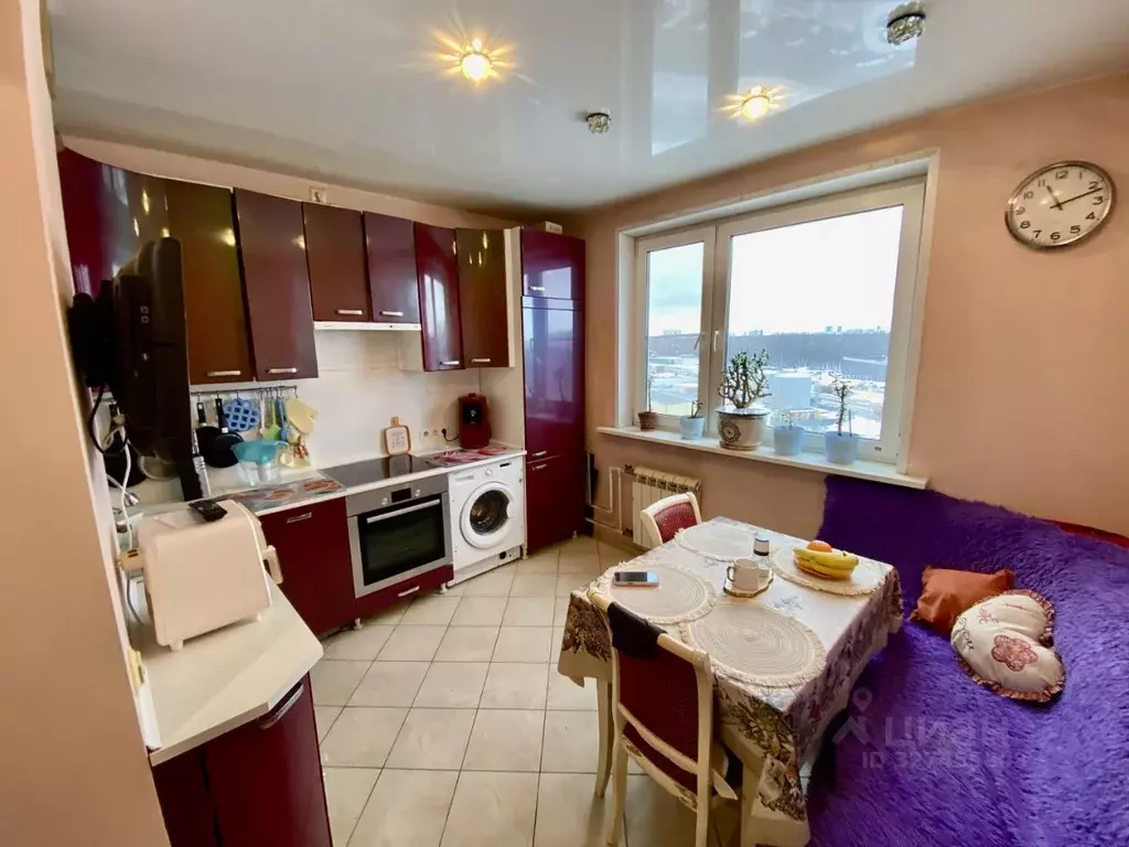 3-к кв. Москва Новоясеневский просп., 12К1 (75.5 м) - Фото 1