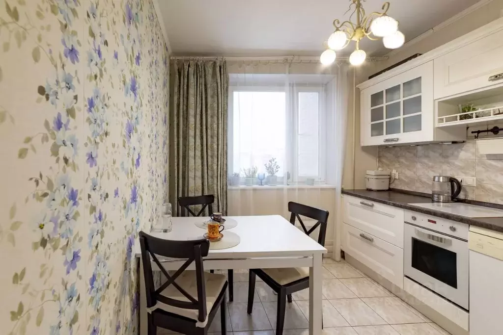 3-к кв. Москва ул. Академика Варги, 5 (70.5 м) - Фото 1