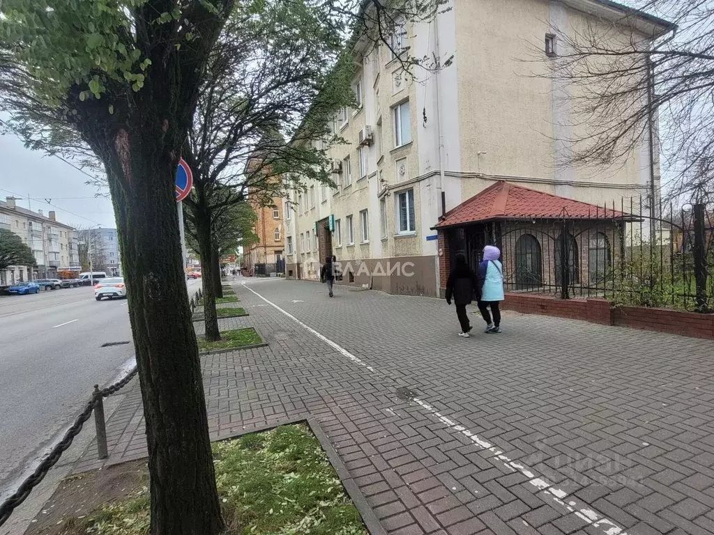 Комната Калининградская область, Калининград ул. Черняховского, 17 ... - Фото 0