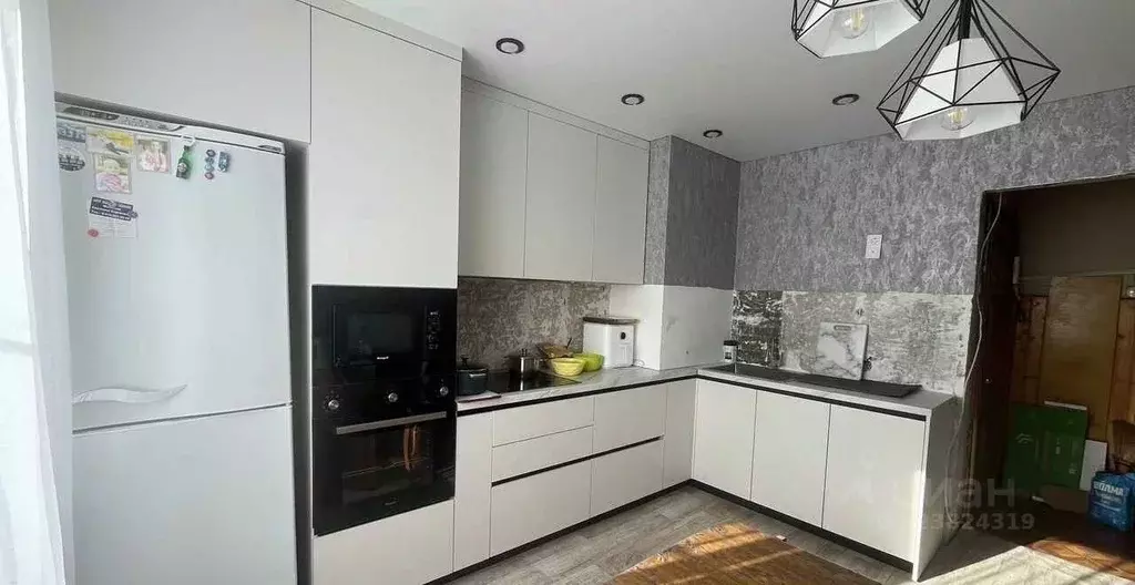 3-к кв. Белгородская область, Старый Оскол Олимпийский мкр, 20А (64.0 ... - Фото 1