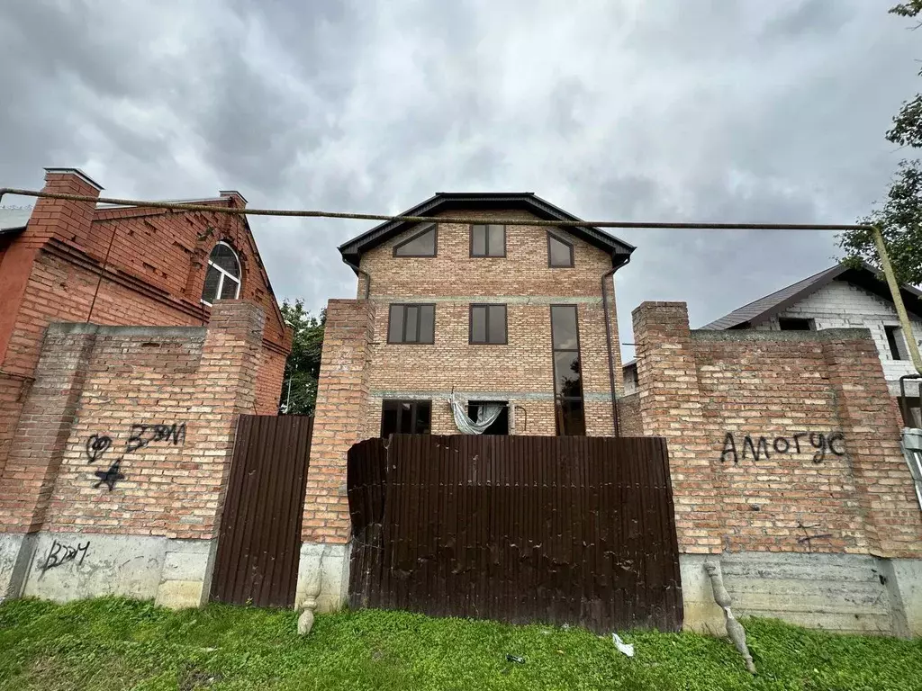 Дом в Чеченская республика, Грозный Восточная ул., 24/6 (240 м) - Фото 2