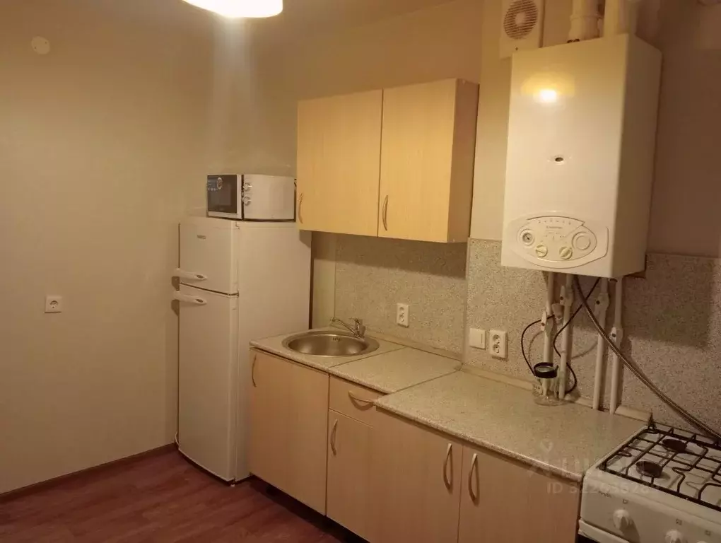 1-к кв. Волгоградская область, Волгоград ул. Добрушина, 28 (34.0 м) - Фото 2