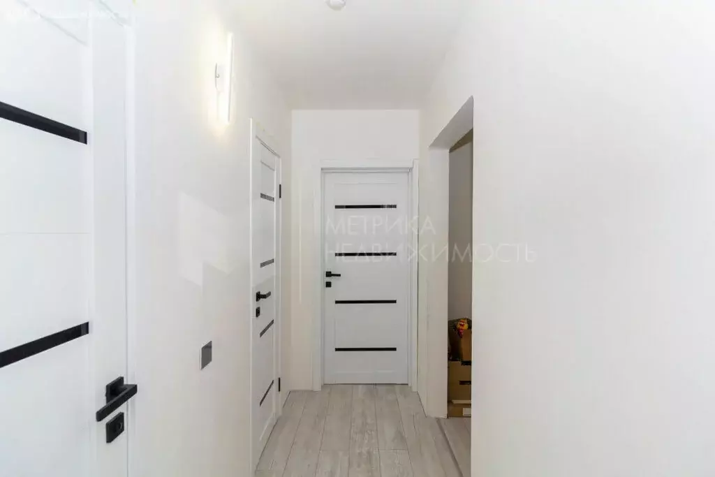 3-комнатная квартира: деревня Патрушева, улица Александра Пушкина, 5 ... - Фото 1