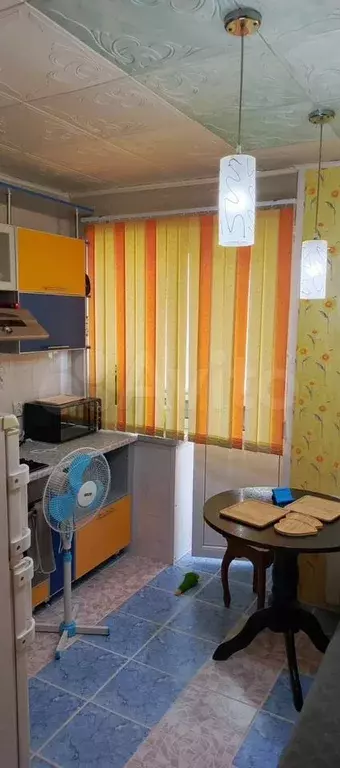 5-к. квартира, 37,6 м, 5/5 эт. - Фото 0