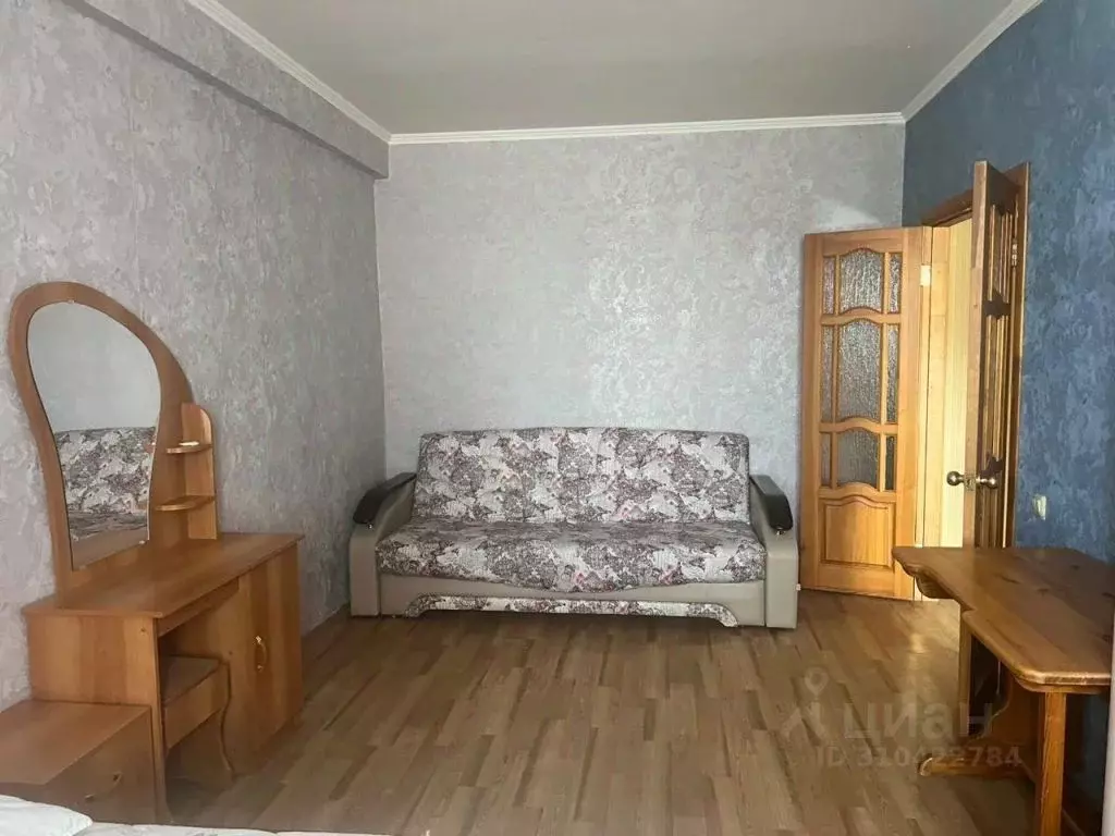 1-к кв. Белгородская область, Белгород ул. Щорса, 55а (43.0 м) - Фото 0
