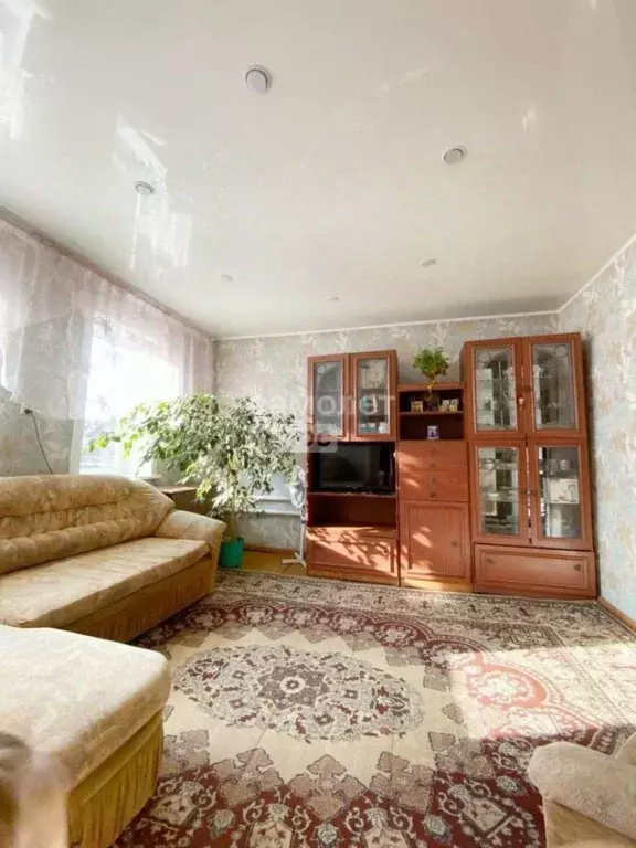 Дом в Алтайский край, Бийск ул. Николая Гоголя (56 м) - Фото 2