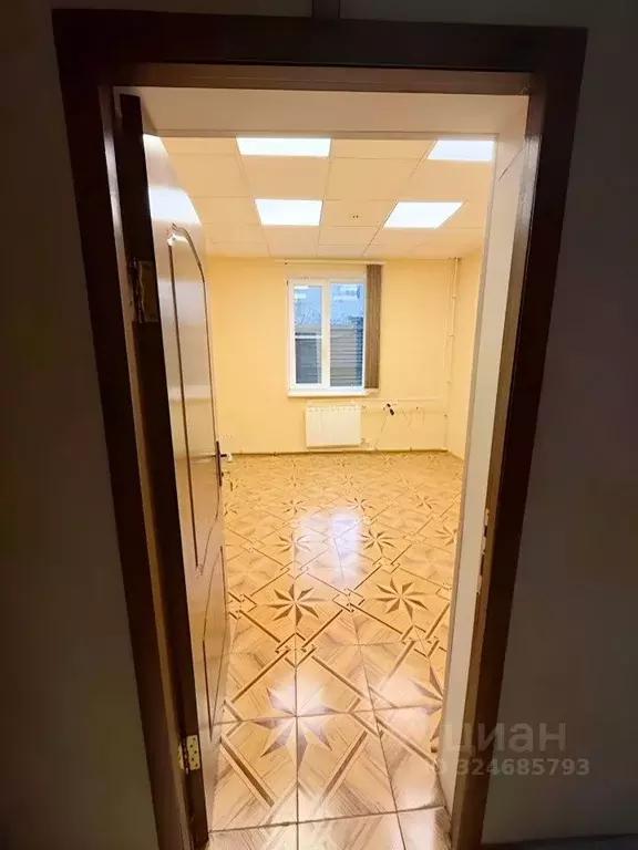 Офис в Московская область, Домодедово Центральный мкр, ул. ... - Фото 1