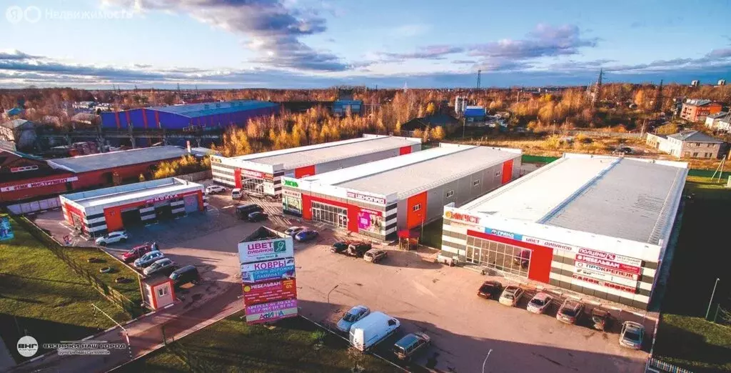 Торговая площадь (700 м) - Фото 1