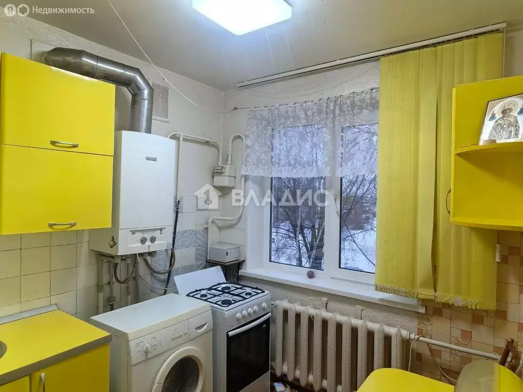 3-комнатная квартира: село Вязовка, улица Специалистов, 3 (51.7 м) - Фото 1