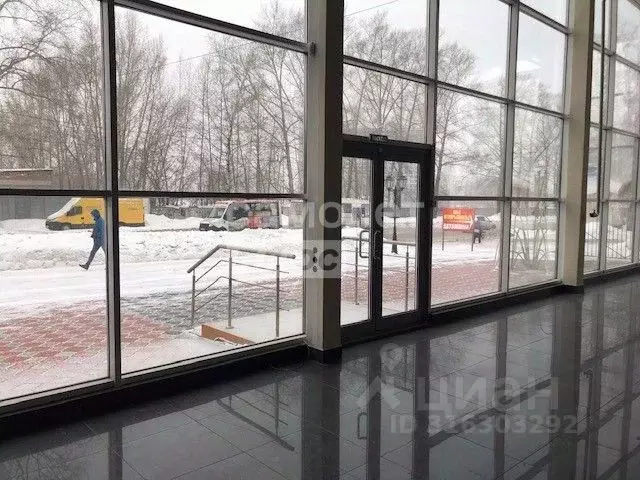 Торговая площадь в Новосибирская область, Новосибирск ул. Богдана ... - Фото 0