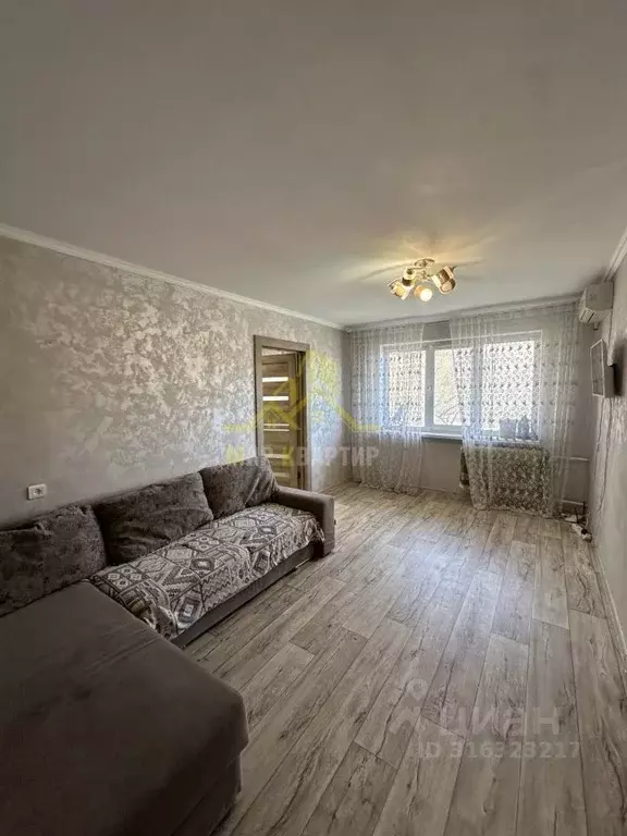 2-к кв. Оренбургская область, Орск просп. Мира, 21А (45.0 м) - Фото 0