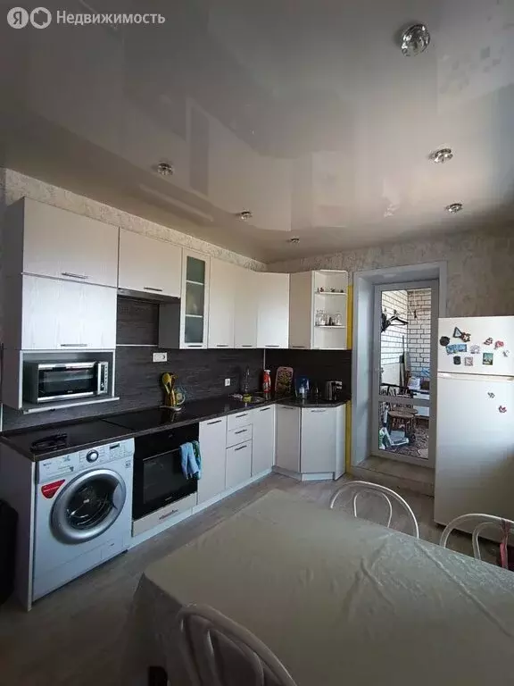 1-комнатная квартира: Чита, микрорайон Царский, 9 (50 м) - Фото 1
