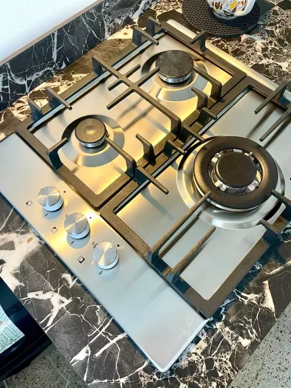 4-к кв. Калининградская область, Калининград ул. Чернышевского, 44А ... - Фото 1