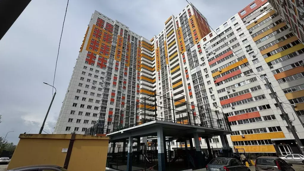 4-к кв. Башкортостан, Уфа Айская ул., 39 (92.6 м) - Фото 0