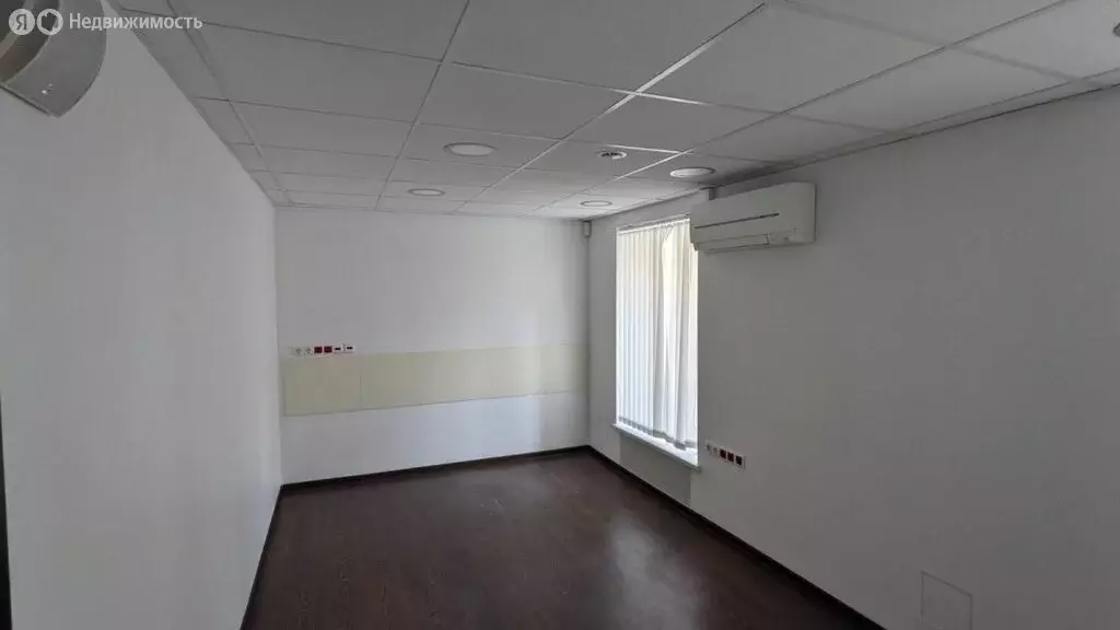 Торговая площадь (301 м) - Фото 2