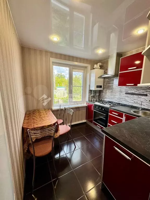 3-к. квартира, 51,1 м, 1/3 эт. - Фото 0