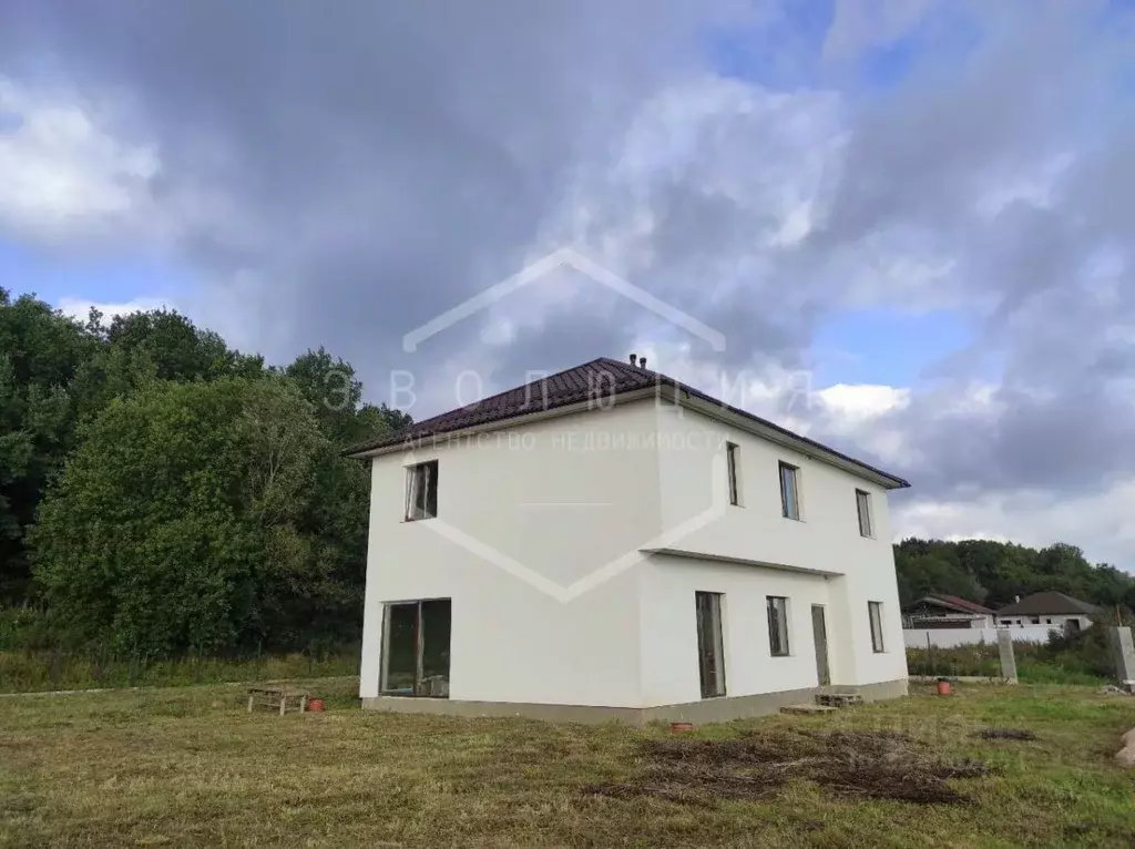 Дом в Калининградская область, Гурьевский муниципальный округ, пос. ... - Фото 1