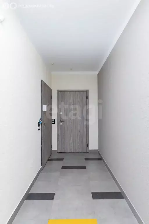 3-комнатная квартира: Тюмень, Алматинская улица, 6 (94.8 м) - Фото 2