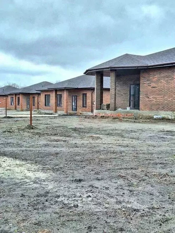 Коттедж в Белгородская область, Старооскольский городской округ, с. ... - Фото 1