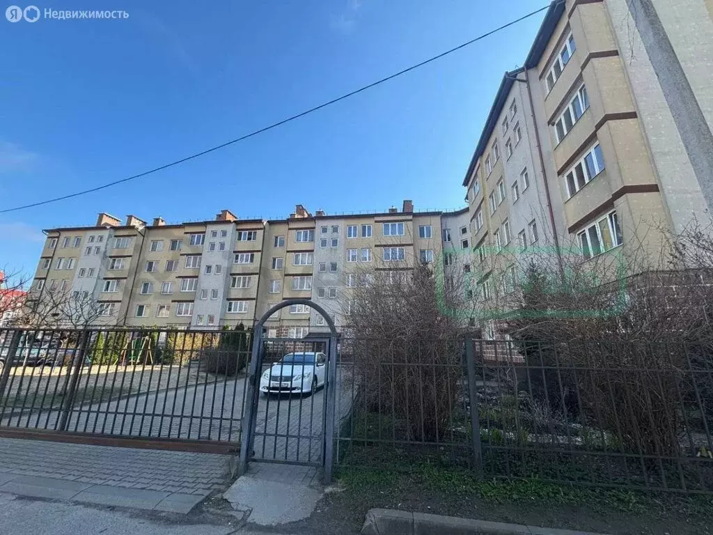 3-комнатная квартира: микрорайон Чкаловск, улица Мира, 2 (83.4 м) - Фото 0