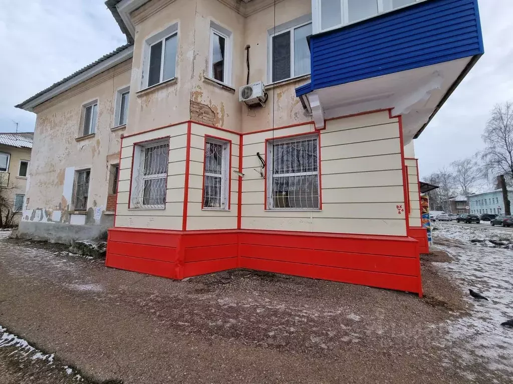 Торговая площадь в Башкортостан, Ишимбай Пролетарская ул., 23 (56 м) - Фото 2