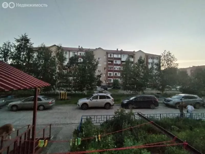 3-комнатная квартира: Бийск, улица Александра Матросова, 31 (59.9 м) - Фото 0