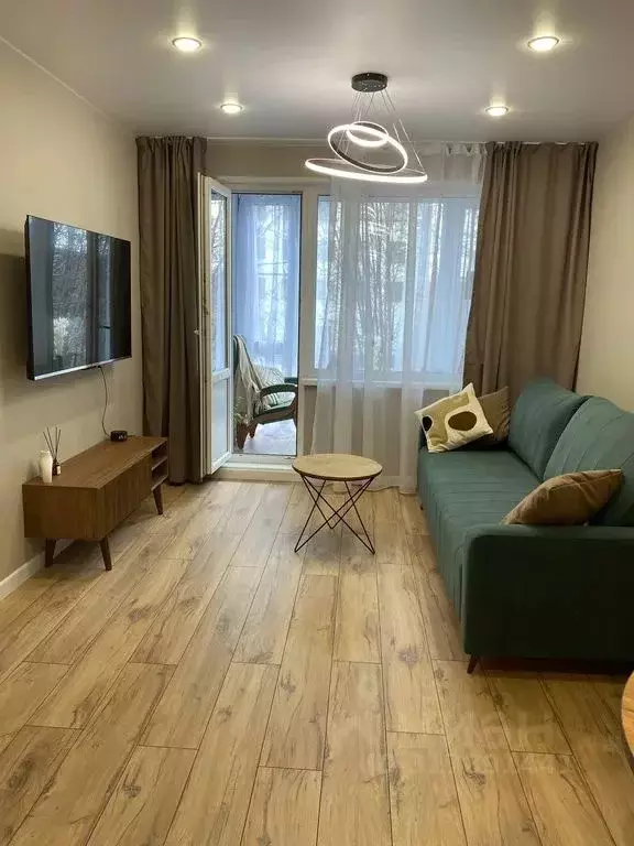 2-к кв. Мурманская область, Мурманск просп. Героев-Североморцев, 72 ... - Фото 2