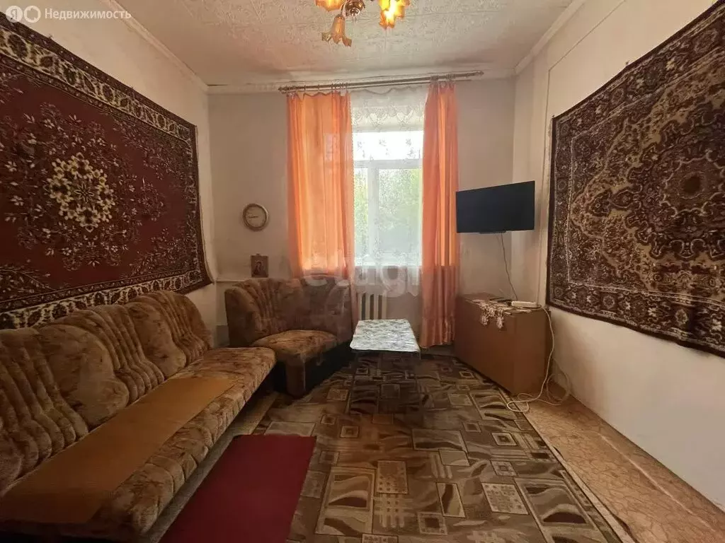 2-комнатная квартира: Ачинск, улица Ленина, 117 (48.3 м) - Фото 1