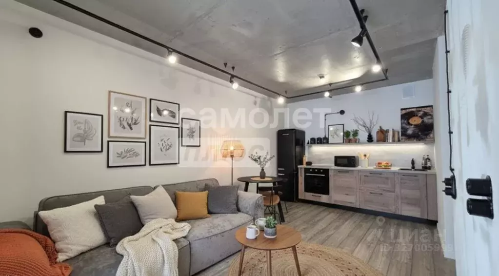 1-к кв. Свердловская область, Екатеринбург ул. Пехотинцев, 2Д (38.0 м) - Фото 1