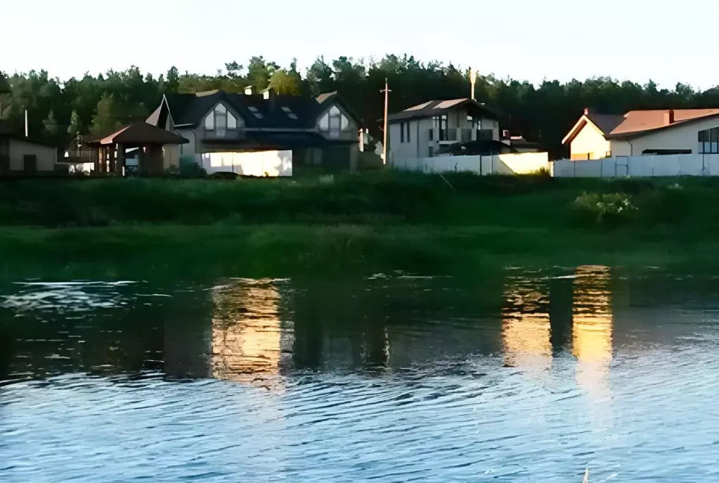 Участок в Тверская область, Калининский муниципальный округ, д. ... - Фото 0