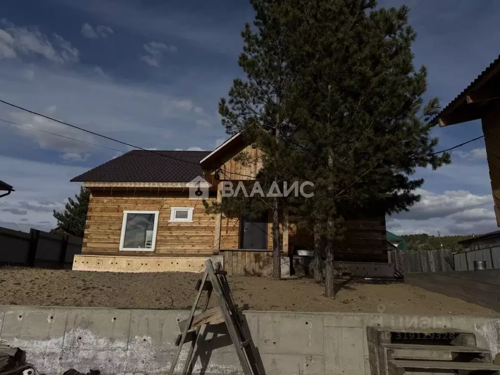 Дом в Бурятия, Улан-Удэ 118-й мкр,  (110 м) - Фото 1