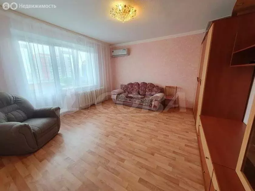 2-комнатная квартира: Тобольск, 8-й микрорайон, 41 (52 м) - Фото 1