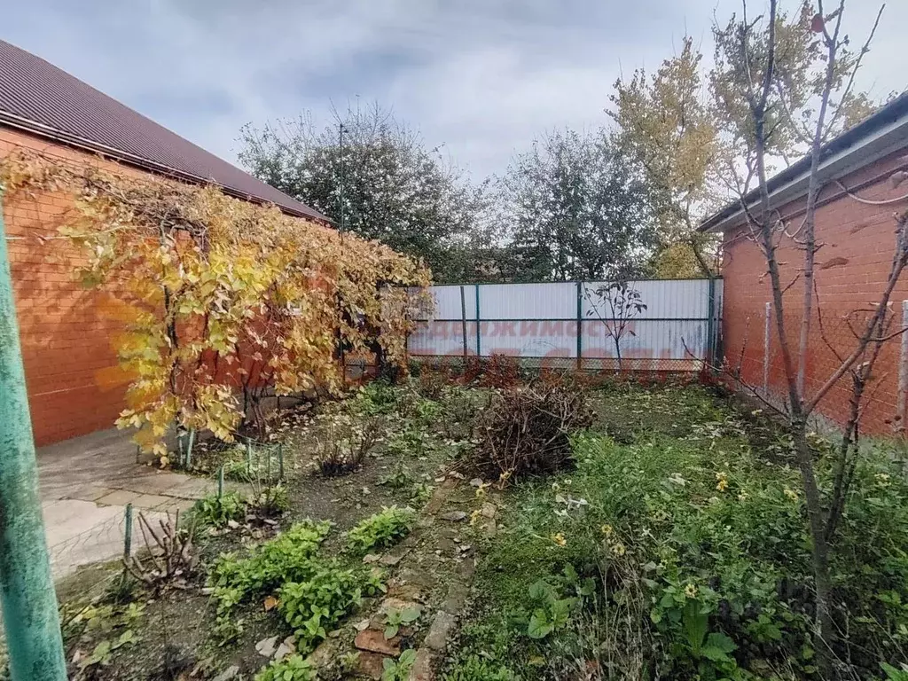 Дом в Краснодарский край, Ейск Комсомольский пер. (72 м) - Фото 2