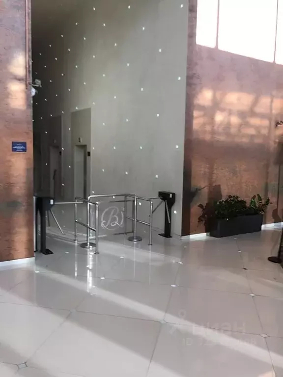 Помещение свободного назначения в Свердловская область, Екатеринбург ... - Фото 2